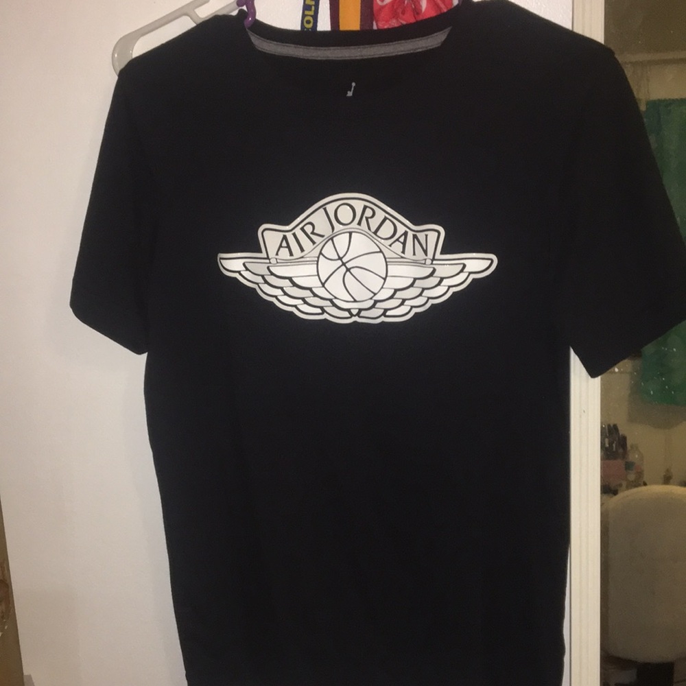 Air Jordan black shirt
